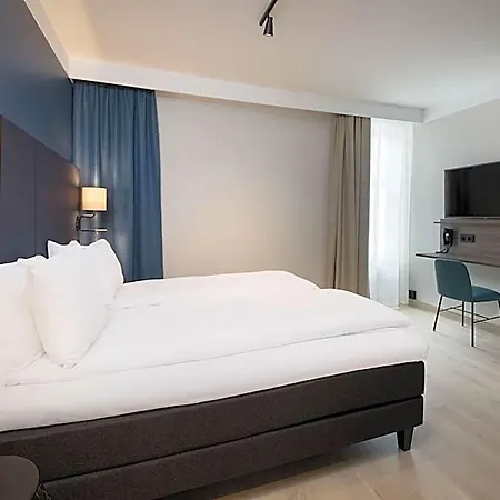 ホテル Scandic Torget 4*