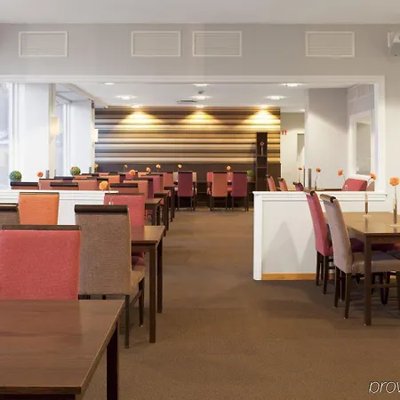 فندق Scandic Torget 4*